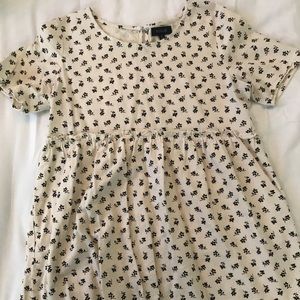 Floral print blouse from roolee.